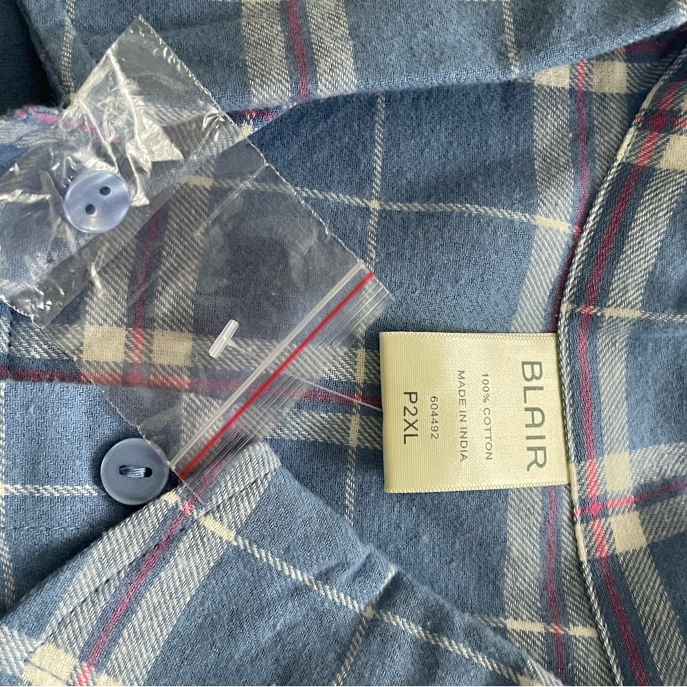 Flannel. - Picture 2 of 3